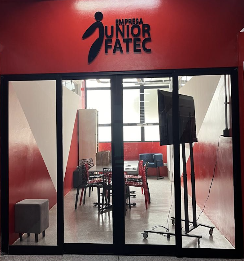 Equipe Empresa Júnior FATEC